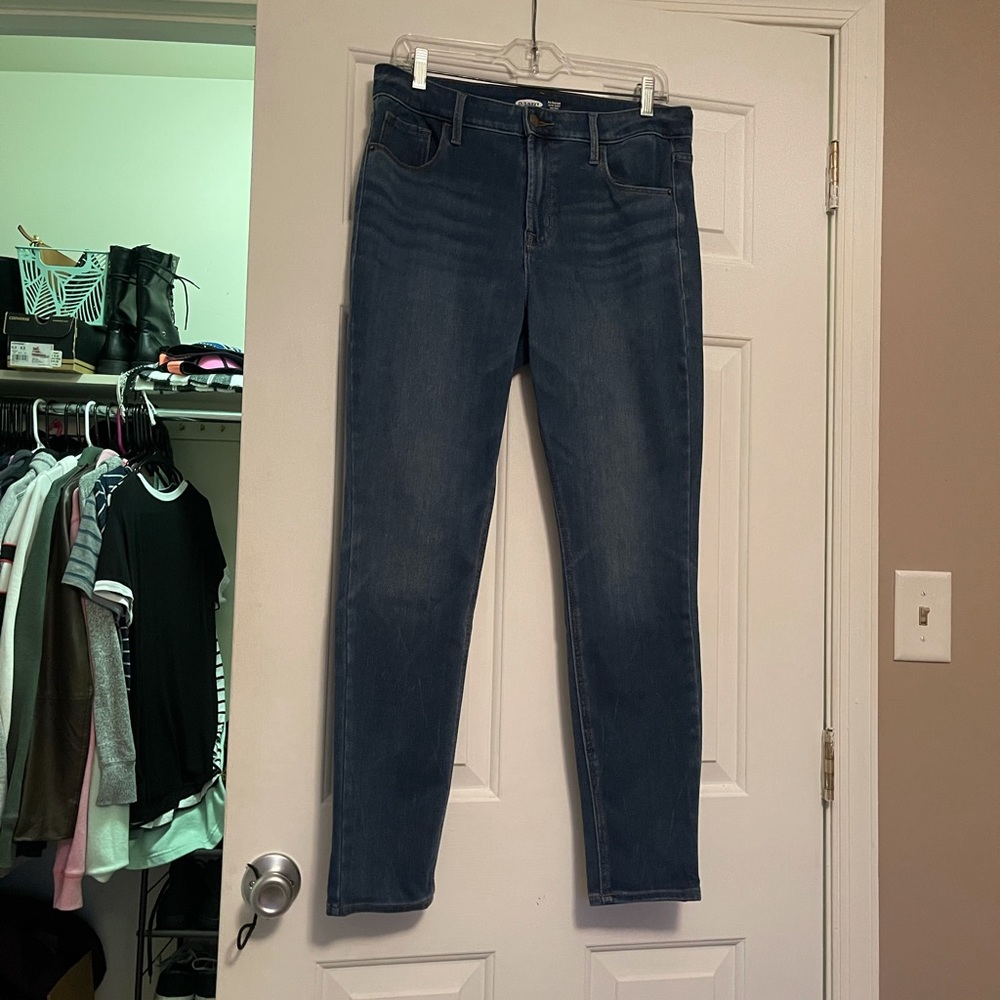 Old Navy Rockstar Jeans (Size 12)